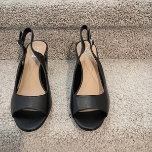 Alfani Step In Flex black Leather,Buckle Slingback Size 8.5 Toe Shape Peep Toe